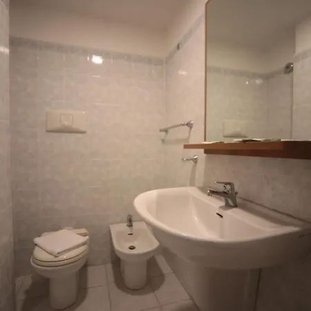 Acqua Marina Hotel&restaurant 3*